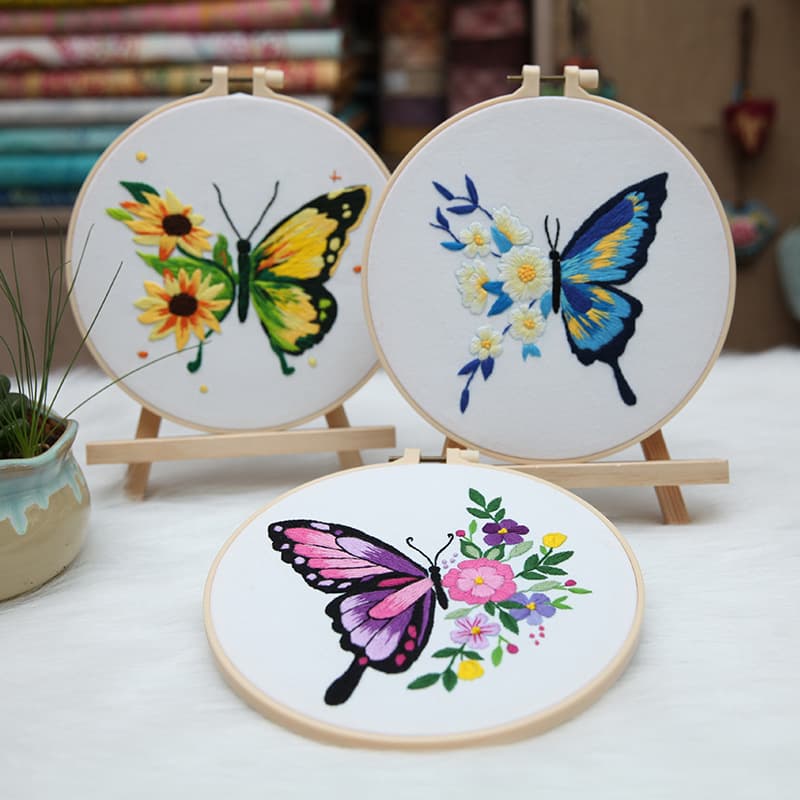 Colorful Butterfly Embroidery DIY Kit, Lu Embroidery Handcraft, Children's Living Room Floral Decoration, Needle and Thread English Material Kit