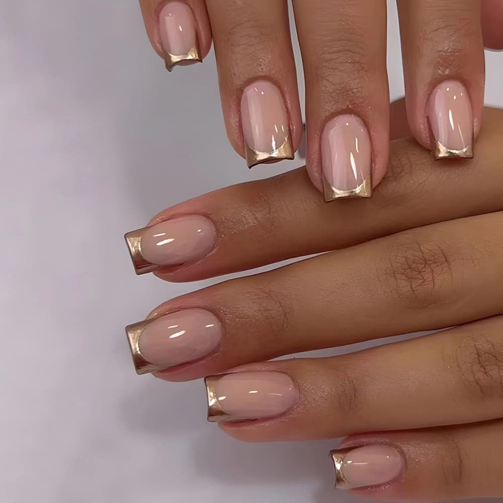 Hot-selling cross-border wearable nails in Europe and America, simple gold-edge French short press-on nails wholesale