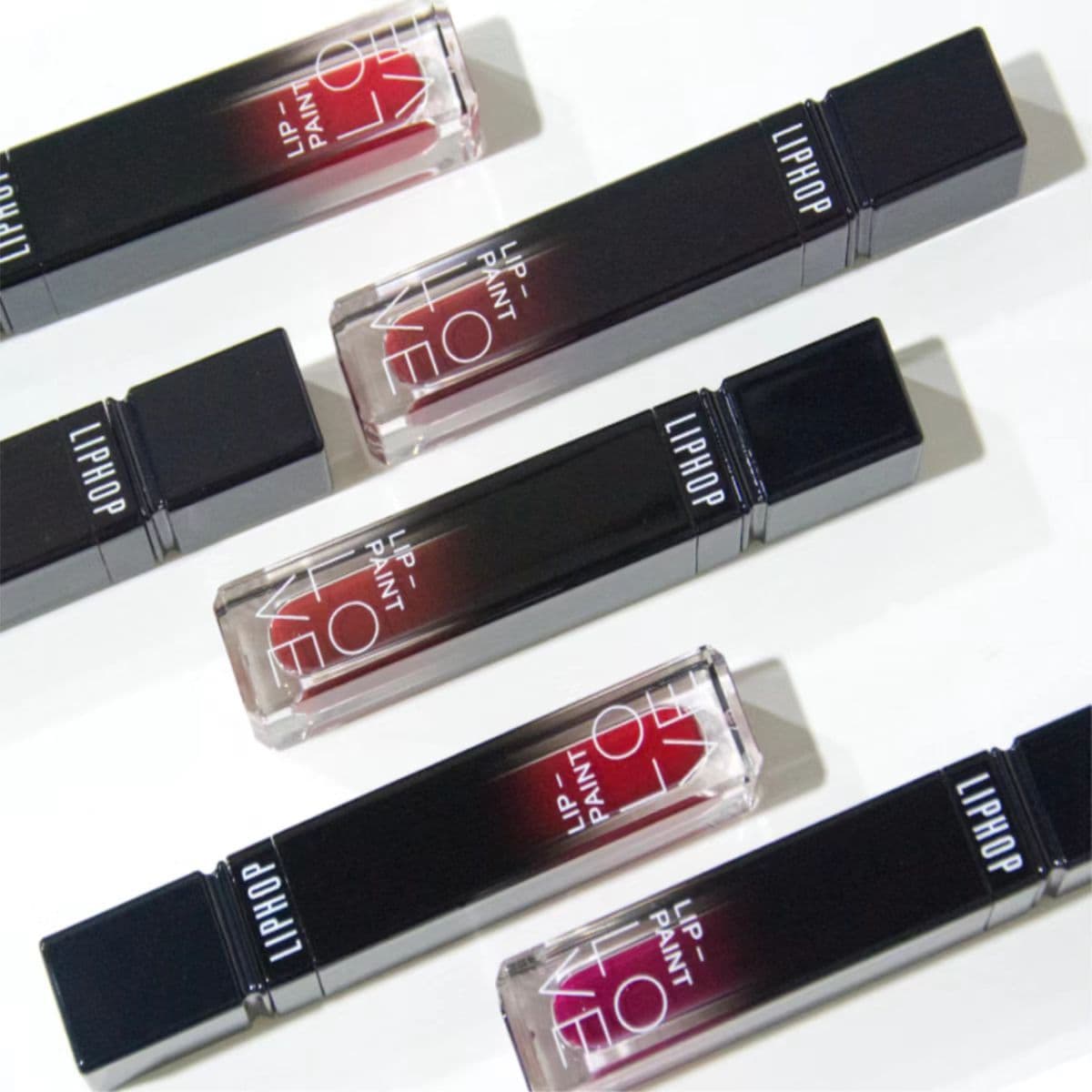 LIPHOP Lip Gloss - Smudge-proof, Fade-resistant, Non-stick Mask, Queen Matte Velvet Finish, Random Packaging of Two Styles