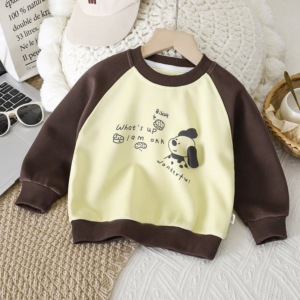 Korean style cream yellow and brown children's sweatshirt infant and toddler cute puppy letter print loose casual long-sleeved pullover