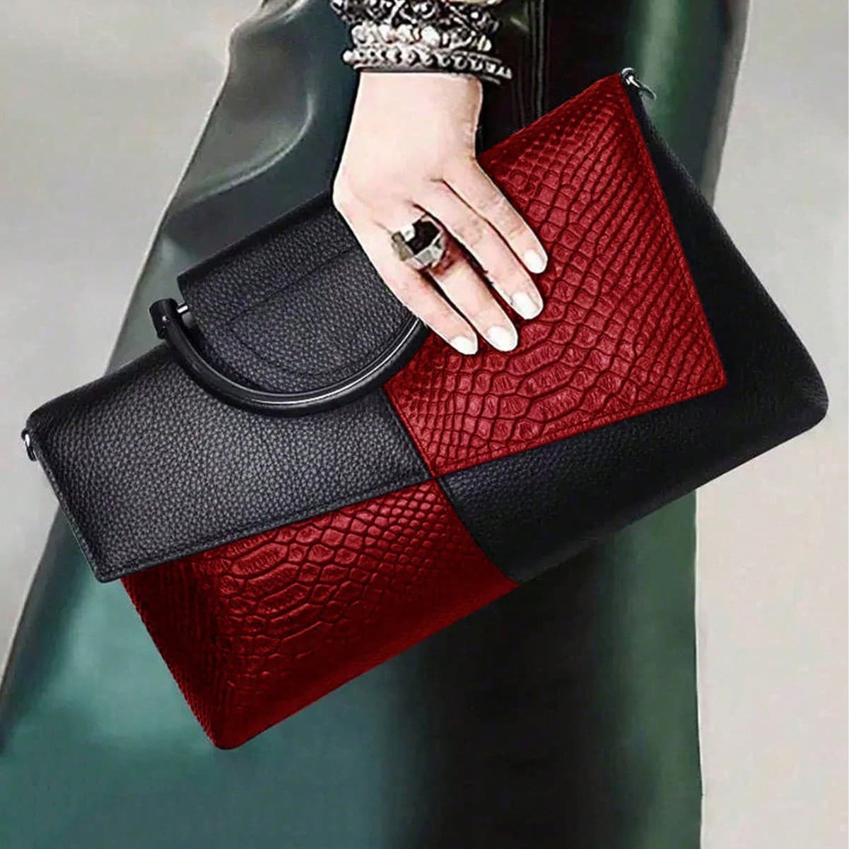 Cross-border Hot Selling Handbag Women New Large Capacity Banquet Clutch Crocodile Texture Ladies Fashionable Elegant Crossbody Bag