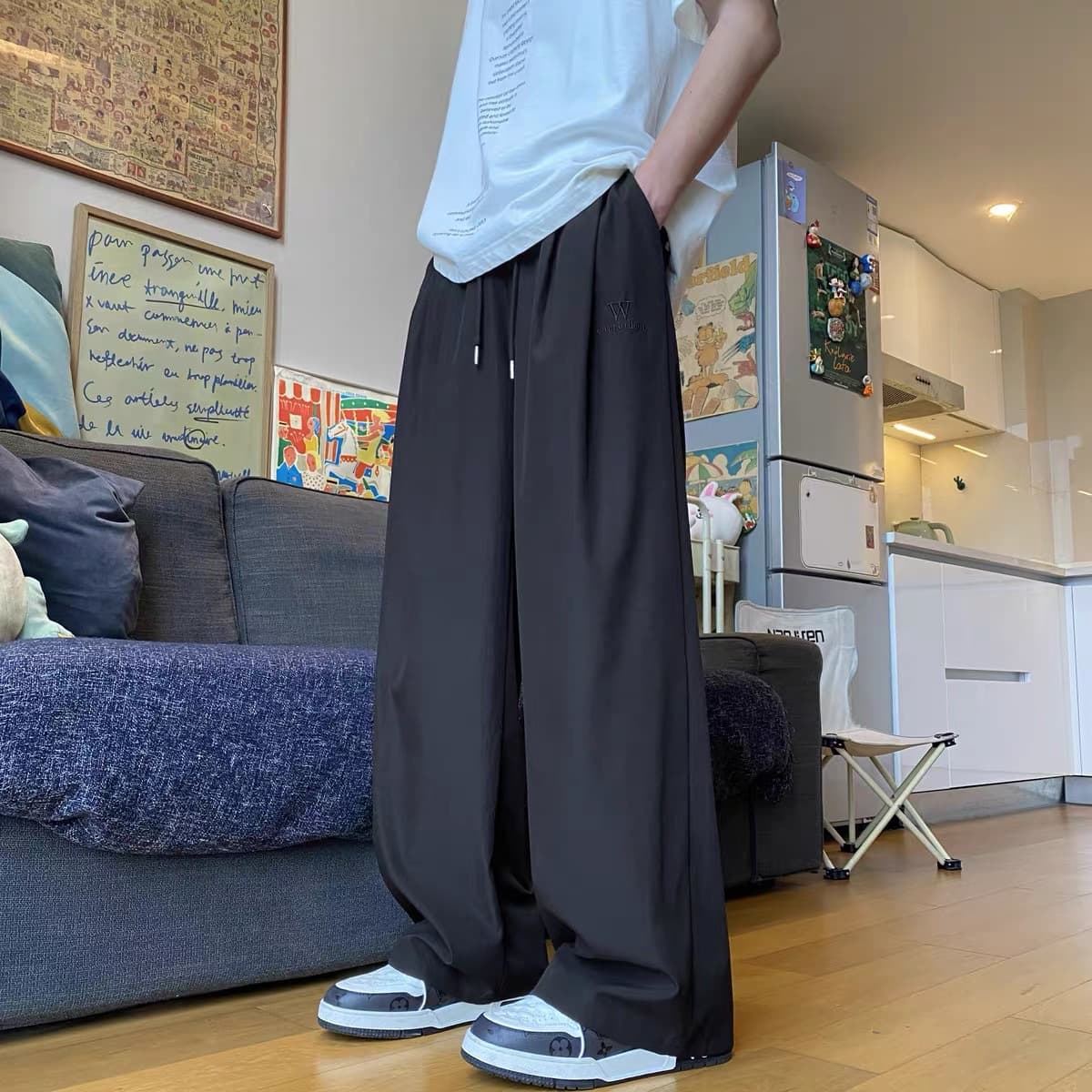 Ice Silk Men's Casual Pants Summer Thin Straight Loose Fit Fashionable Teenager Casual Trousers New 2025 Lightweight Style