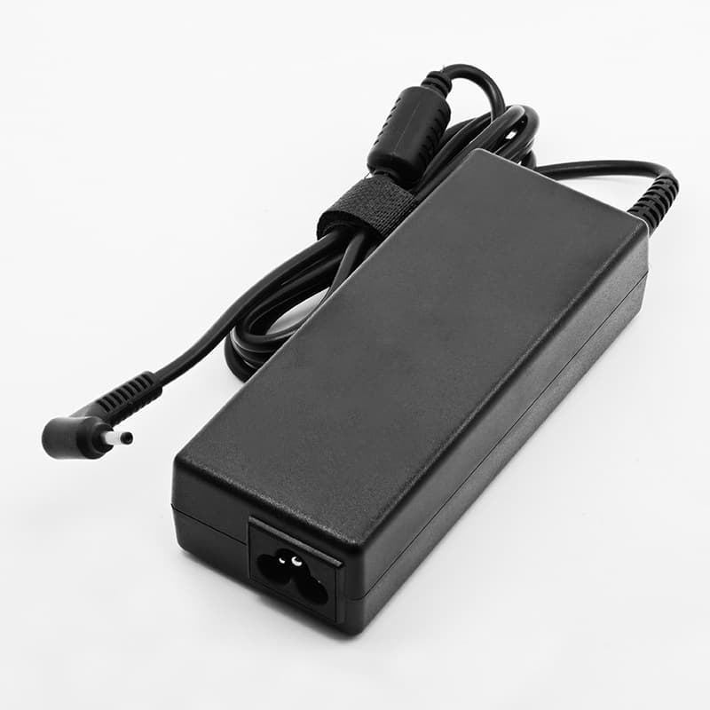 Compatible with Acer laptop 90W power adapter, 19V-4.74A interface, 3.0*1.1mm power cable.