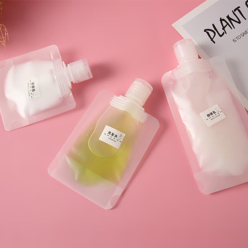 Factory direct sales 30ml, 50ml, 100ml portable small cosmetic disposable refill bags, travel refill bags