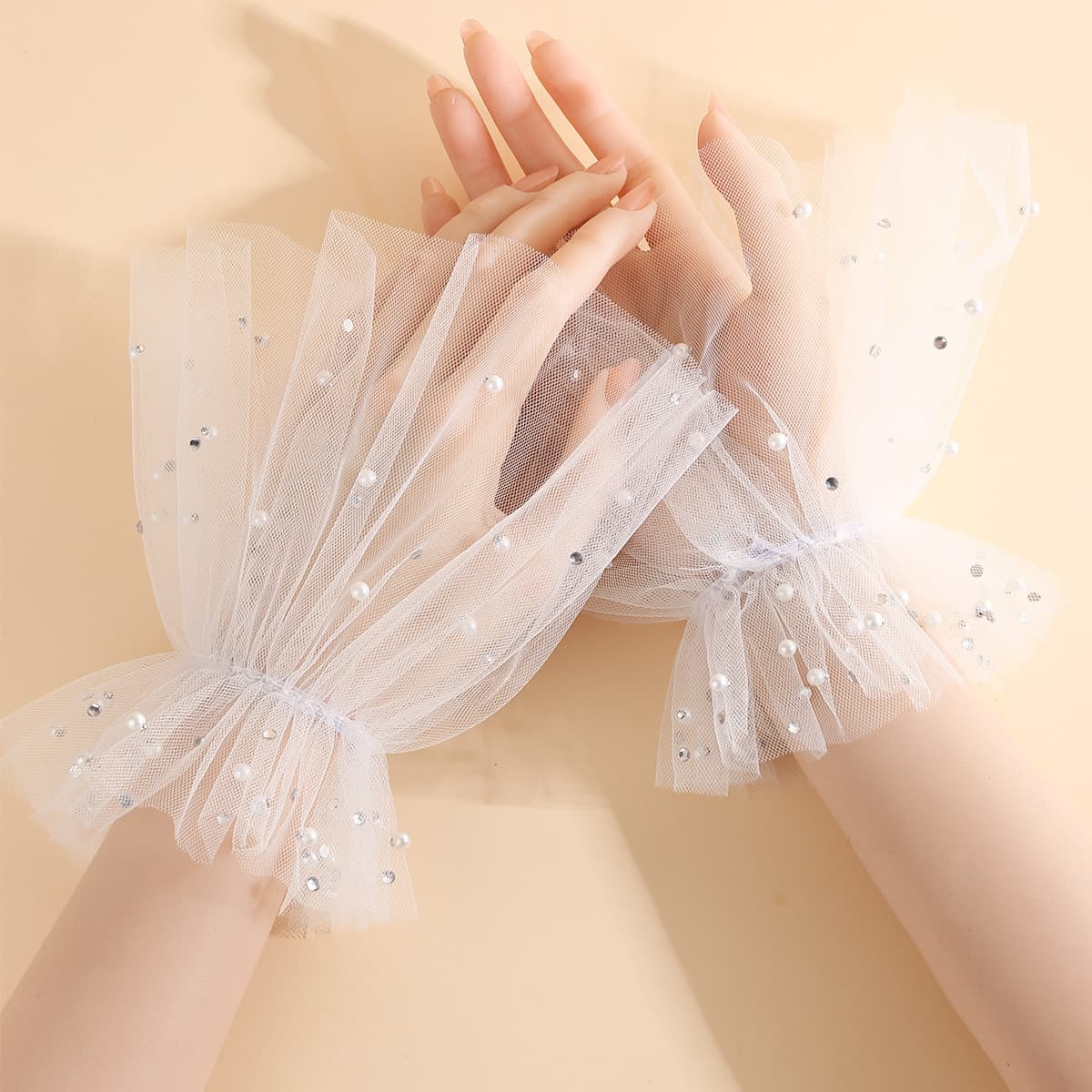 Super Fairy Tulle Short Elegant Rhinestone Wedding Dress Gloveless Pleated Lace Bride Gloves Mesh Sleeves