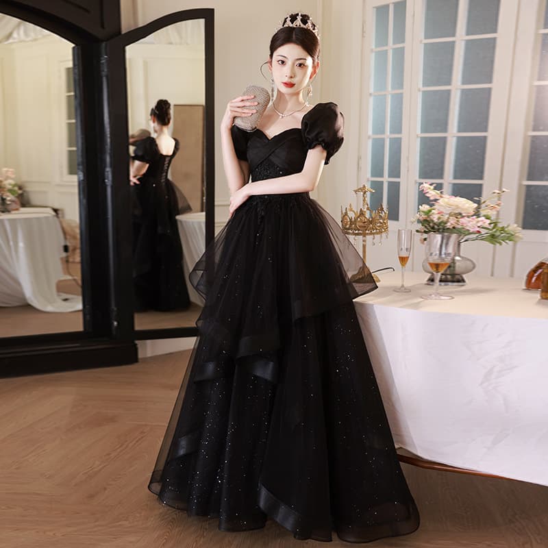 Black French evening dress, high-end, light luxury, niche Hepburn style tutu skirt, host graduation adult dress, spring