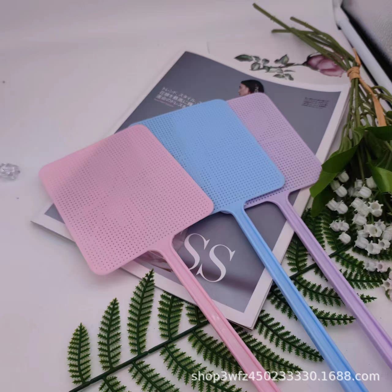Square Plastic Fly Swatter, Household Fly Swatter, Two-Yuan Store Fly Swatter, Wholesale Thickened Fly Swatter for Mosquitoes