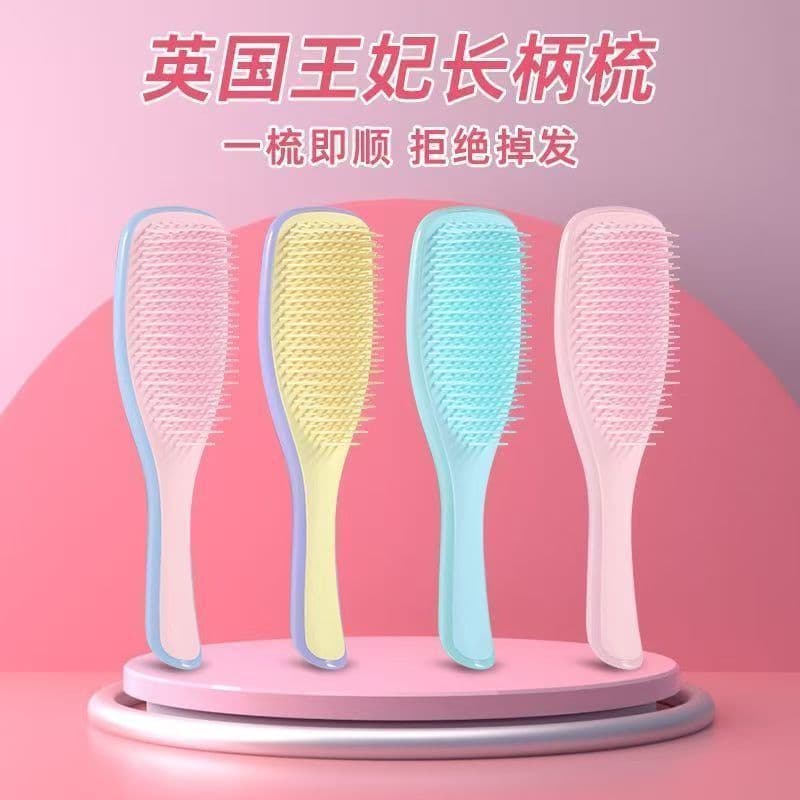 Princess Comb for Women Long Hair Ultra-Soft Cushion Comb Fluffy Smooth Massage Anti-Static Long Handle Comb for Dormitory
