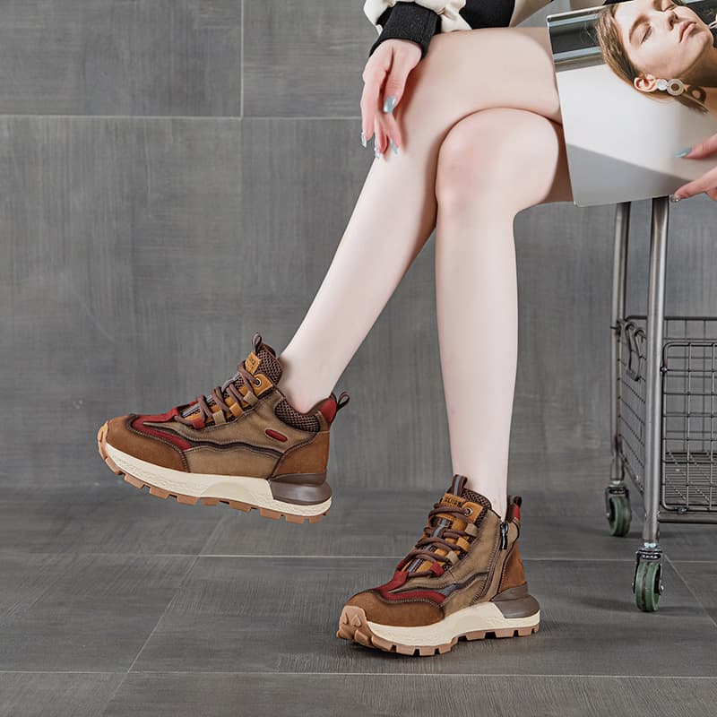 Women's retro high-top shoes made of top-grain cowhide, new winter style, thick sole, height-increasing, casual, cotton-padded.