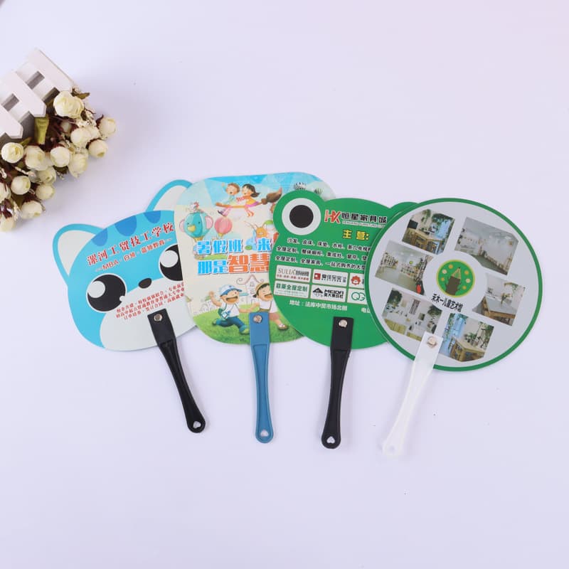 Custom PP Plastic Advertising Fan with Logo, Promotional Cartoon Fan for Enrollment and Training Events