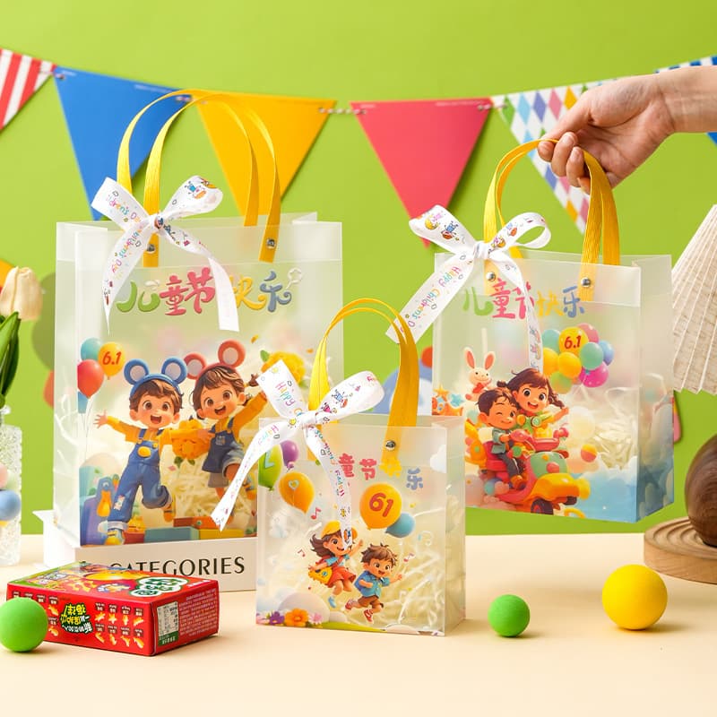 Children's Day Gift Bag Transparent Small Handbag for Kindergarten Kids Snack Packaging