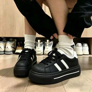Heightening Versatile Student Platform Sole Black Shoes High Appearance Commute Wear-resistant Black Bread Shoes Women 2026 New Style