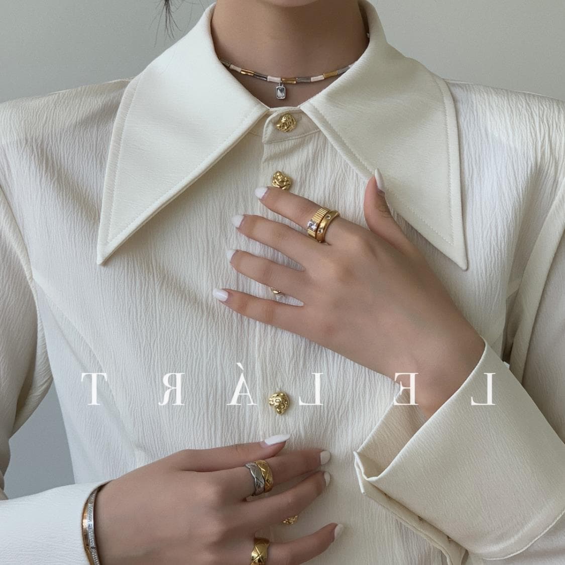 Spring Autumn Collection New French Elegant Style Pointed Collar Solid Color Single-Breasted Cropped Long Sleeve Stylish Shirt F