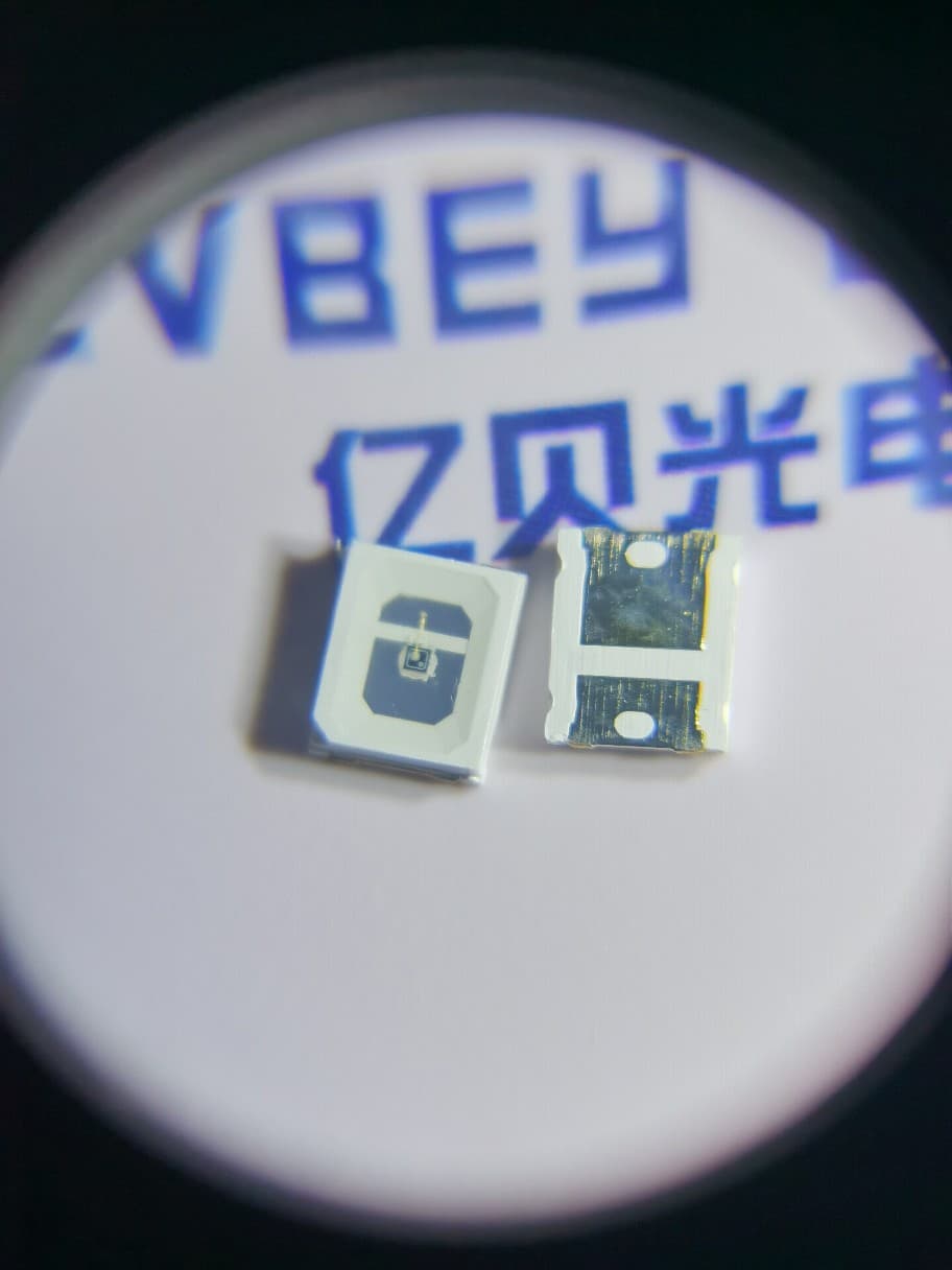 2835 flat infrared LED beads, infrared emitters for security monitoring cameras, infrared beauty and physiotherapy lamp beads