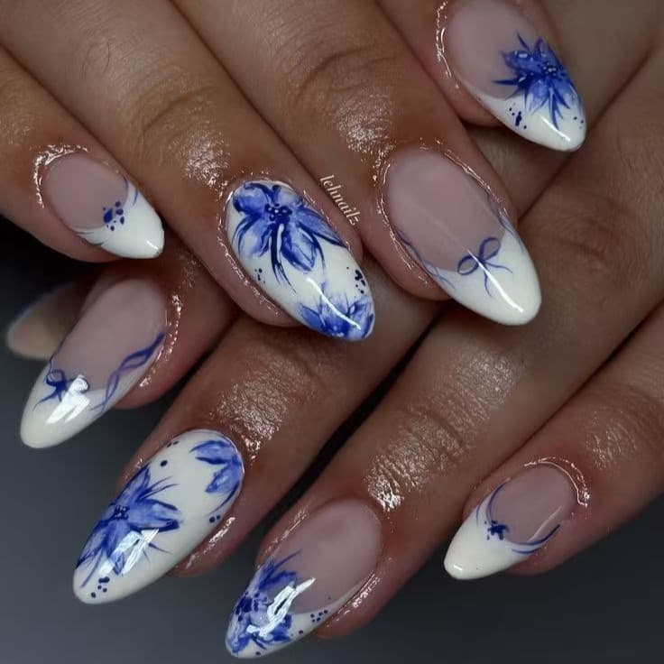 Cross-border wear nails Almond nails Temperament Classic ink flowers French manicure patch press on nails