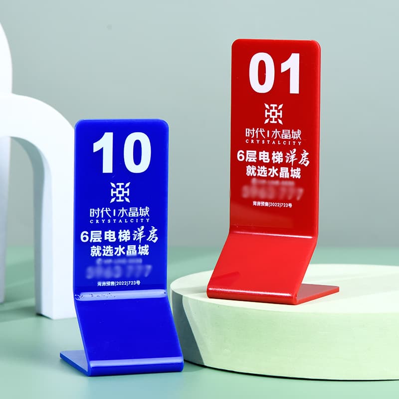 Acrylic double-sided number table stands for restaurant table numbers, seat markers, and call number cards.