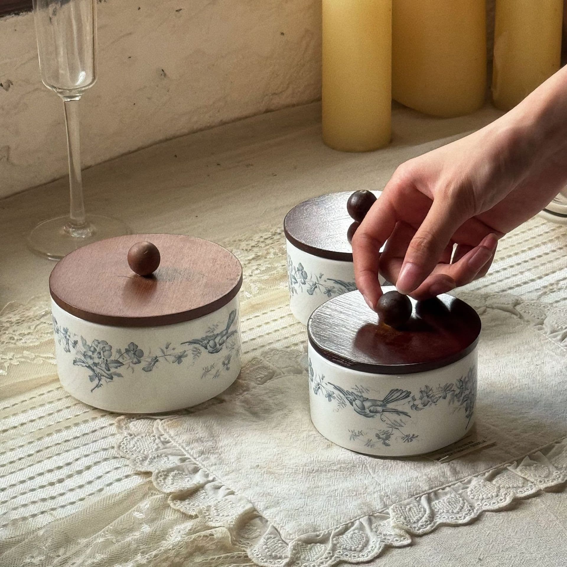 French-style Vermilion Ceramic Jar with Lid, Condiment Jar, Storage Jar, Airtight Jar, Scented Candle Jar, Salt Jar, Jewelry Storage Box