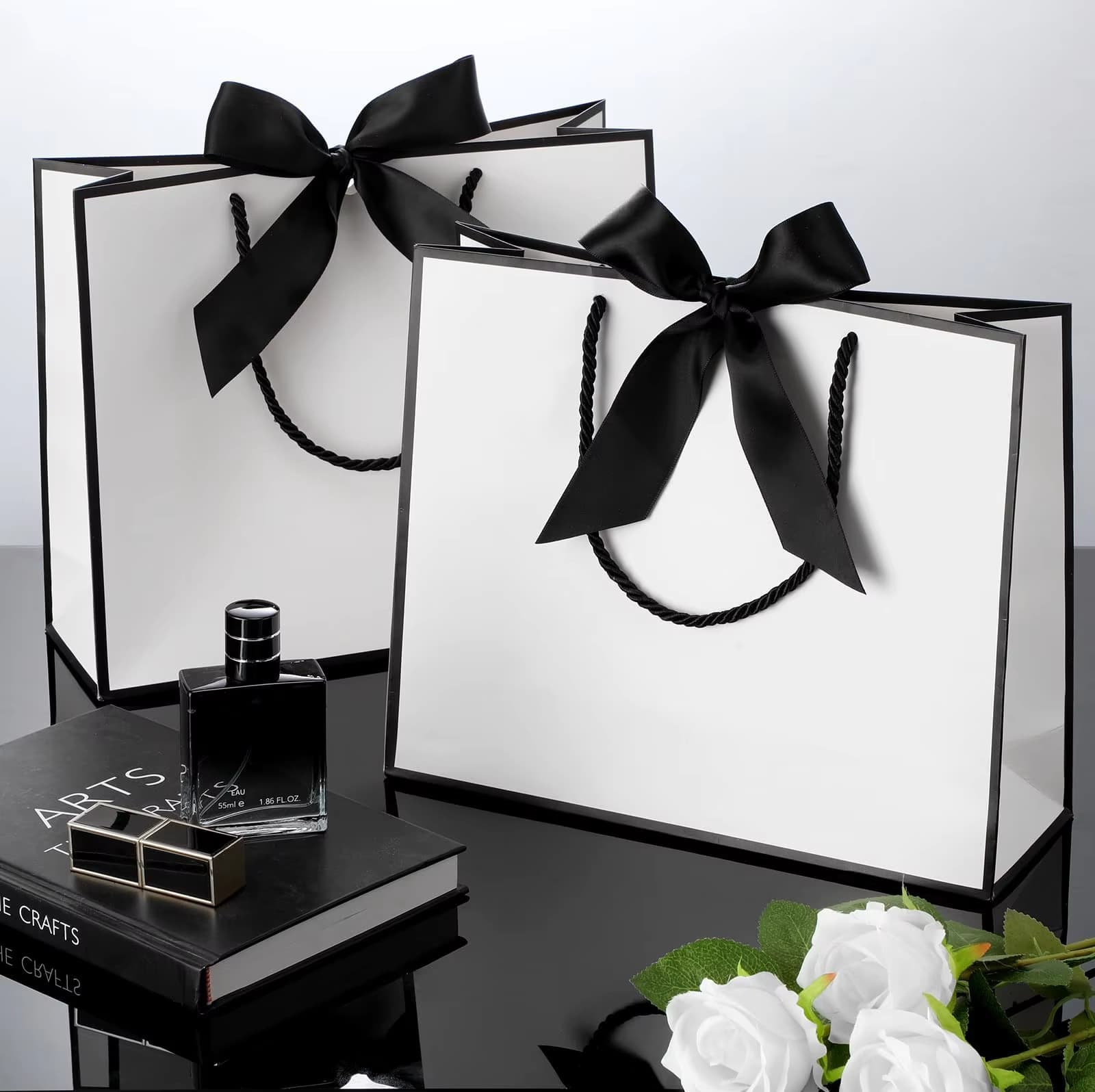 Jieyi Customized Paper Bag Gift Bag Handbag Gift Bag Packaging with LOGO Small Business Packaging Bag