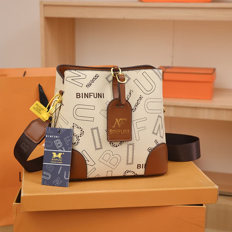 Foreign trade women's bag 2026 new live style retro large-capacity single shoulder crossbody bag simple underarm women's bag bucket bag