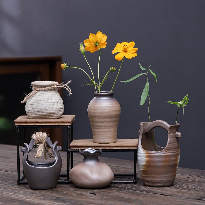 Vintage Rustic Ceramic Vase Zen Simple Living Room Flower Insert Ceramic Small Vase Tea Table Decoration Water Cultivation Container