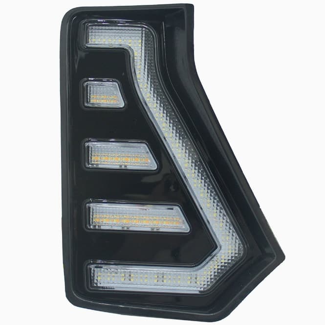 Daytime Running Light with Yellow Turn Signal Front Fog Light Modification for Toyota Tacoma 2024