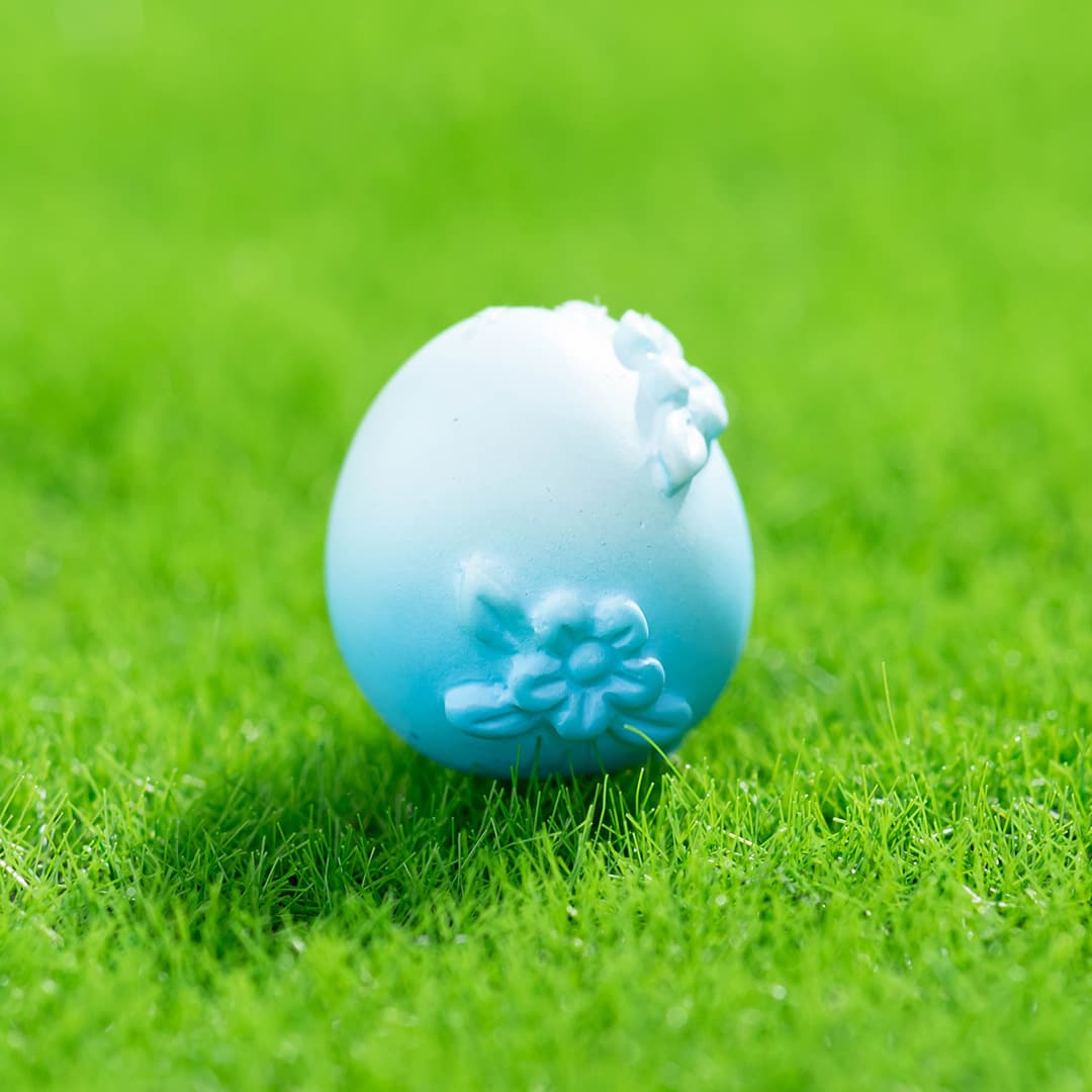 Mini Resin Figurine Cartoon Cute Easter Egg Bunny Doll Desktop Car Decoration Adorable Rabbit Ornament