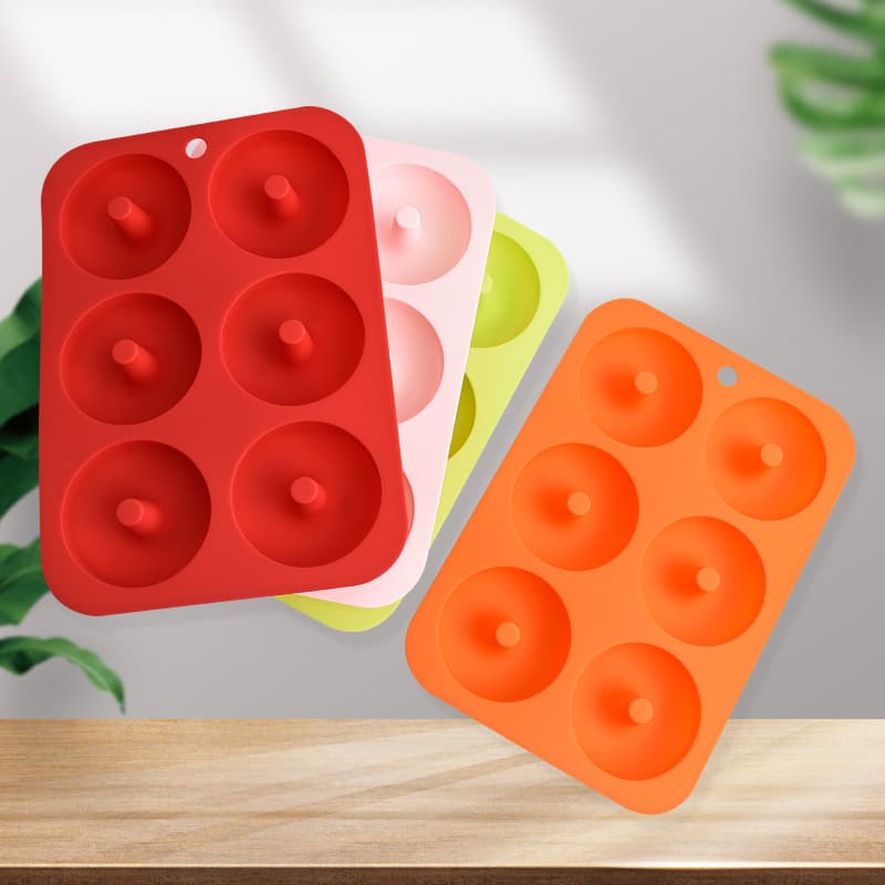 Multi-Functional Silicone Cake Mold Creative Ice-Making Kitchen Tool Baking Supplies Chiffon Cake Mold Round Shape for Baking and Ice-Making