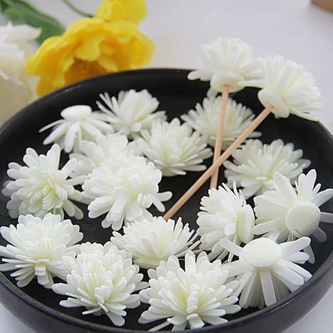 In Stock Aroma Flower PE Flower Head Artificial White Fragrance Flower Perfume Accessory Flower Decoration Simulated Chrysanthemum