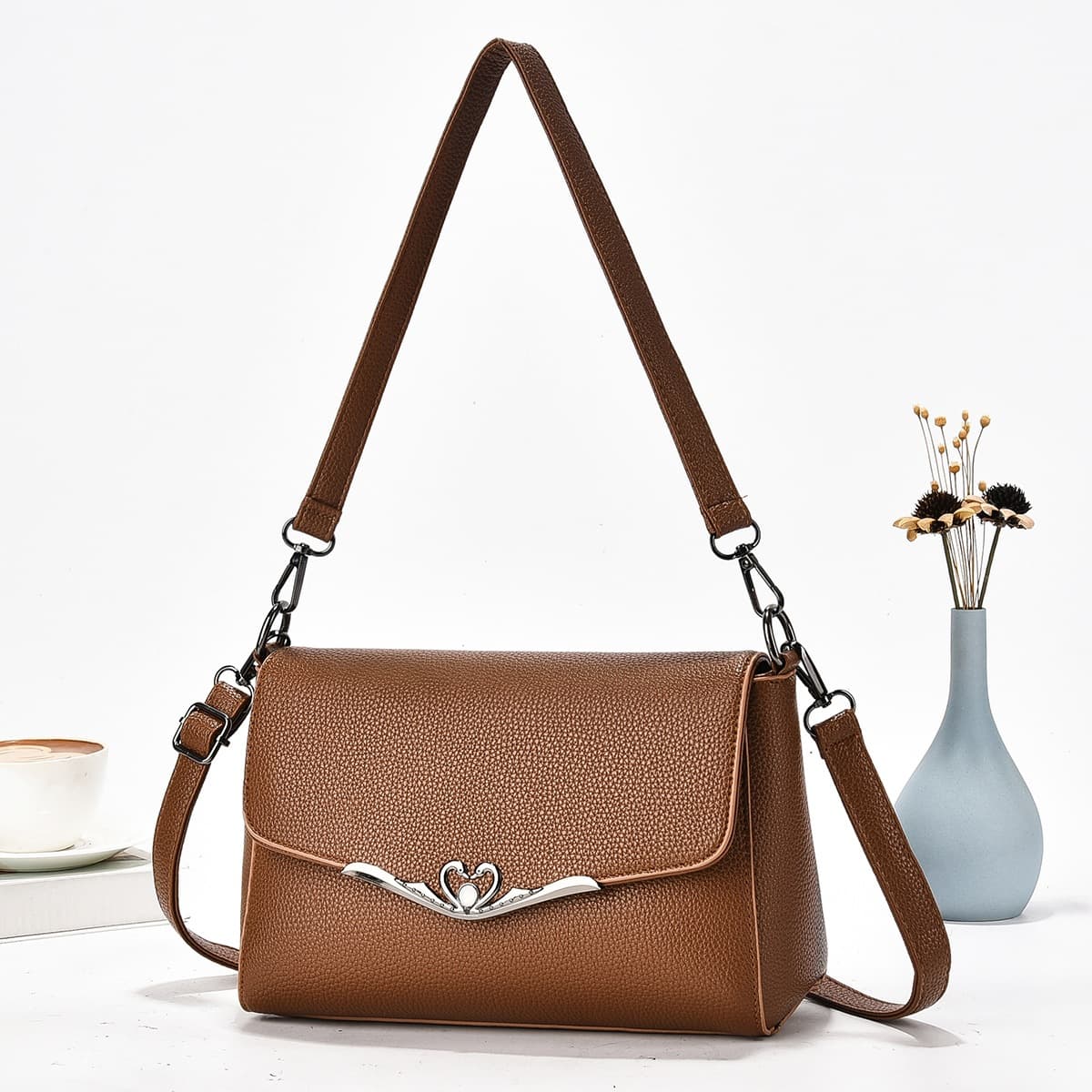 Women's Bag 2025 New Style Versatile Fashion Square Bag Middle-aged Mom Bag Shoulder Underarm Bag Commuter Crossbody Bag