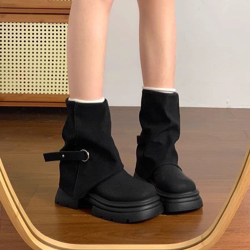 Thick Sole Short Boots for Women 2026 New Autumn Winter British Style Martin Boots Brown Maillard Stacked Boots Tube Boots