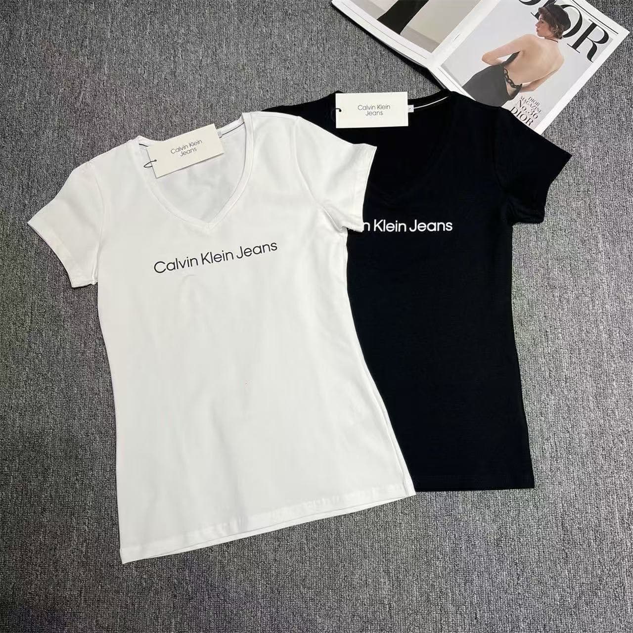 2026 C-Brand Nini Same Style V-Neck Short Sleeve Summer Bestseller Waist-Slimming Flattering Outfit for Women Trendy Fitted Top