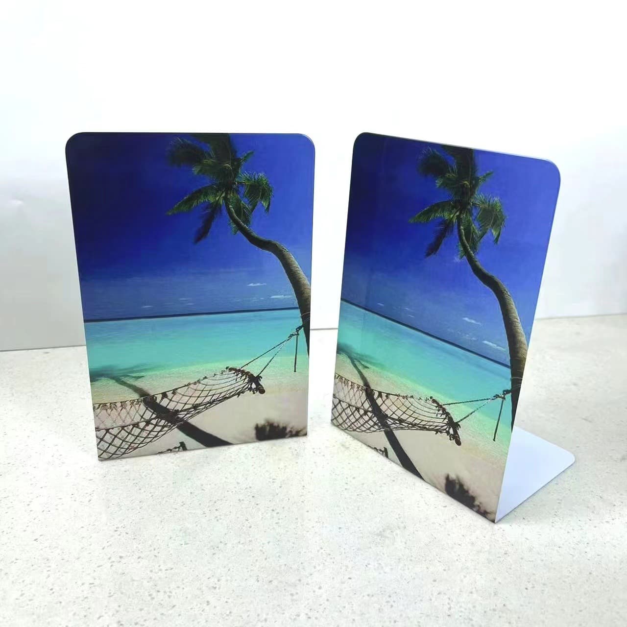 Metal bookend manufacturer wholesale L-shaped large bookends for students desktop storage simple bookshelf bookend board partition