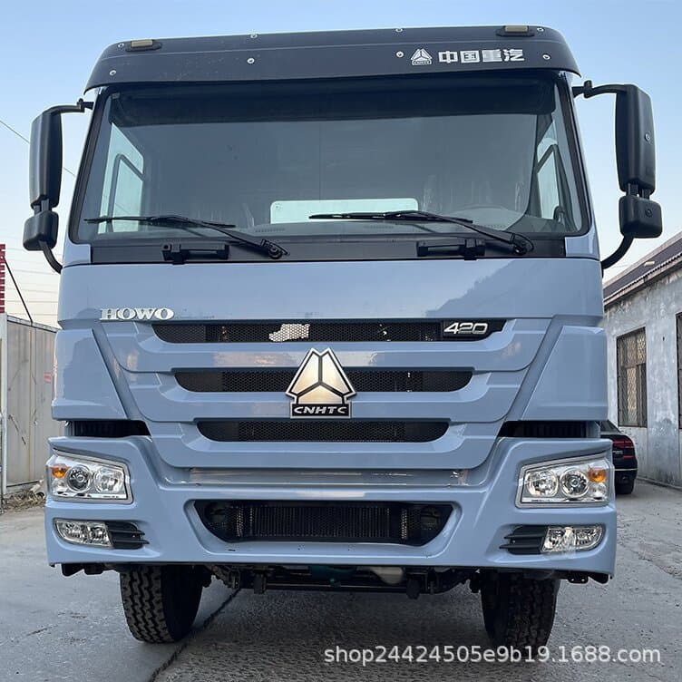 Used 10-wheel cargo truck tractor units destined for Africa, 380 horsepower heavy-duty trucks.