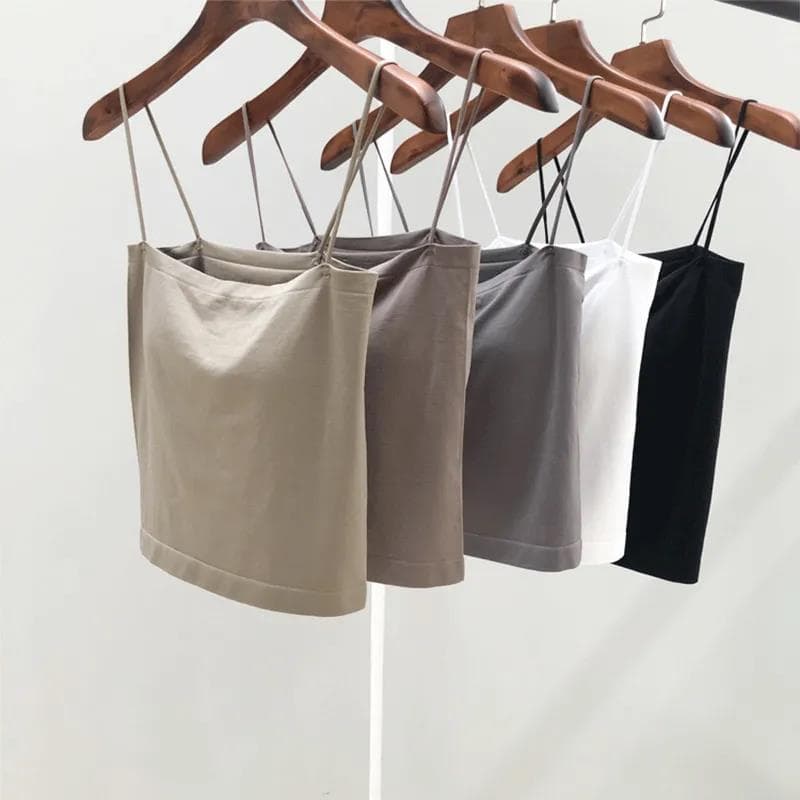Women's camisole bra, solid color, thin straps, one-piece bra padding, strapless, suitable for inner or outer wear, sexy outerwear.