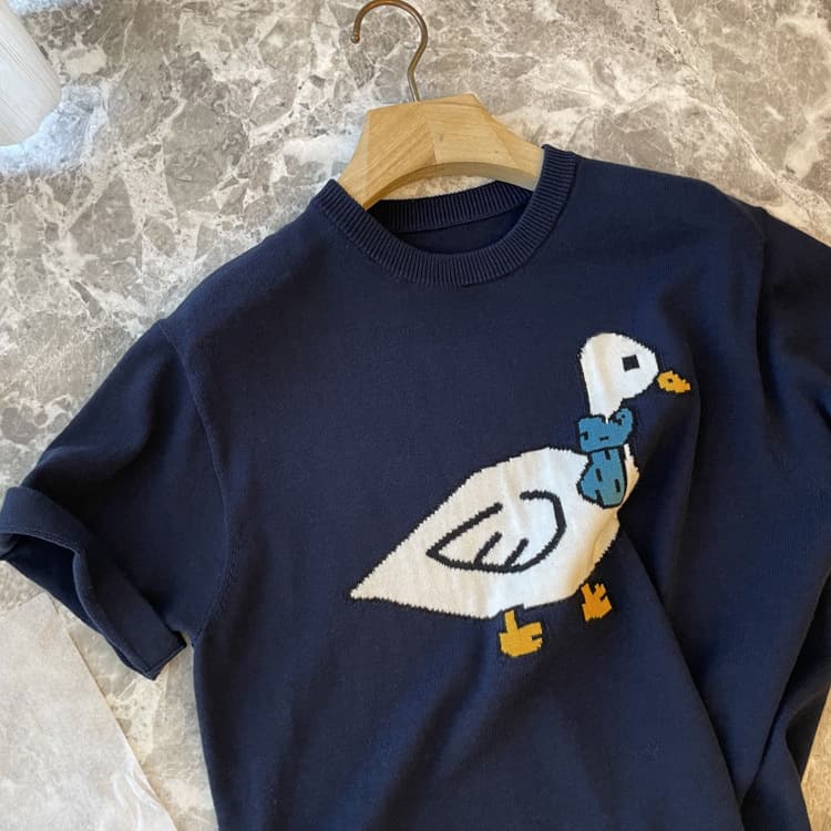 Wow! Super youthful look~ sien*e cute duck jacquard round neck loose pullover short-sleeve knit top