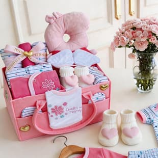 [Newborn Gift Box] Baby clothes set with head protection pillow and toys, 14-piece set, pure cotton, full moon gift for giving