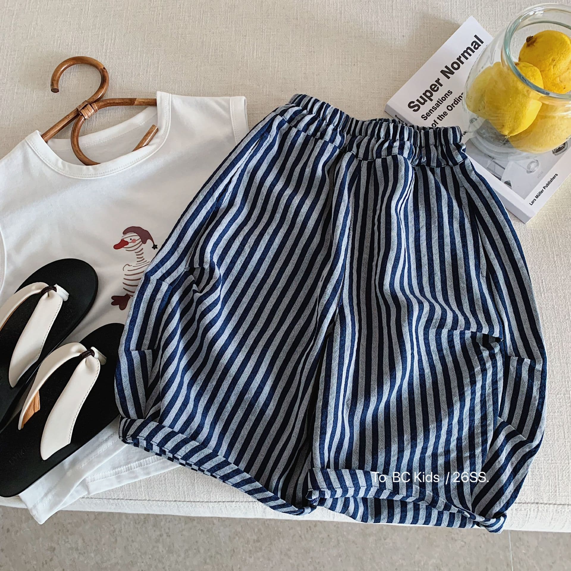 Bangcheng Boys' Pants 2026 Summer New Children's Vertical Striped Stylish Curved Knife Mid-Length Pants Thin Seven-Tenths Pants Trendy