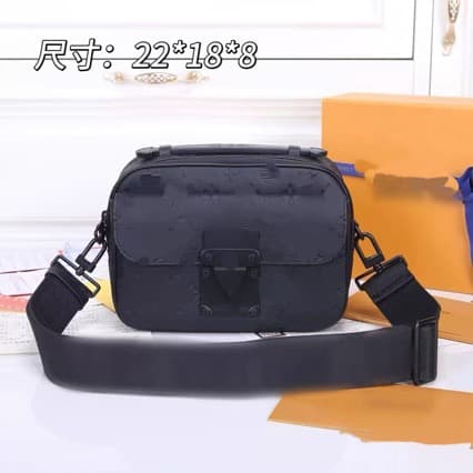 2026 New Cross-border Trade Men's Genuine Leather Messenger Bag Box Bag Classic Monogram Crossbody Bag Waterproof