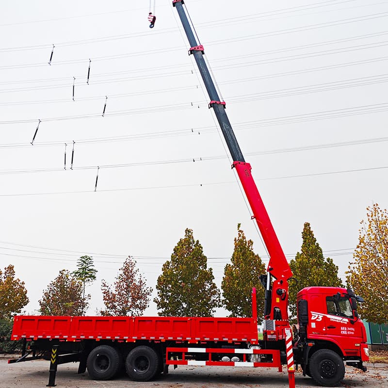 Dongfeng Full Hydraulic Straight Arm Truck Crane 12 Ton Lifting and Transport Integrated Vehicle, Multiple Chassis Specifications Available