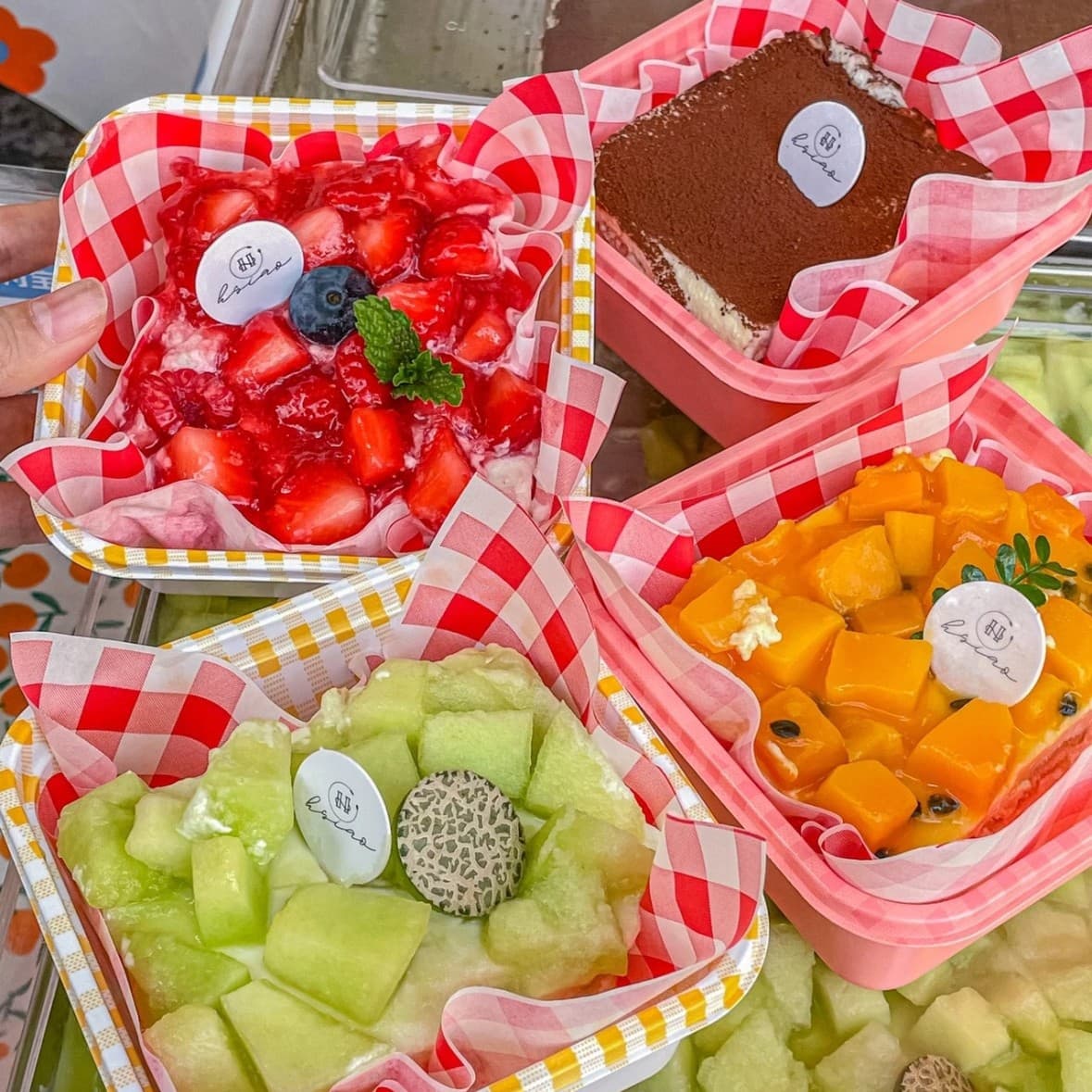 Trendy Tiramisu Grid Cake Box Picnic Box Dessert Fruit Box Pastry Thick Square Disposable Box