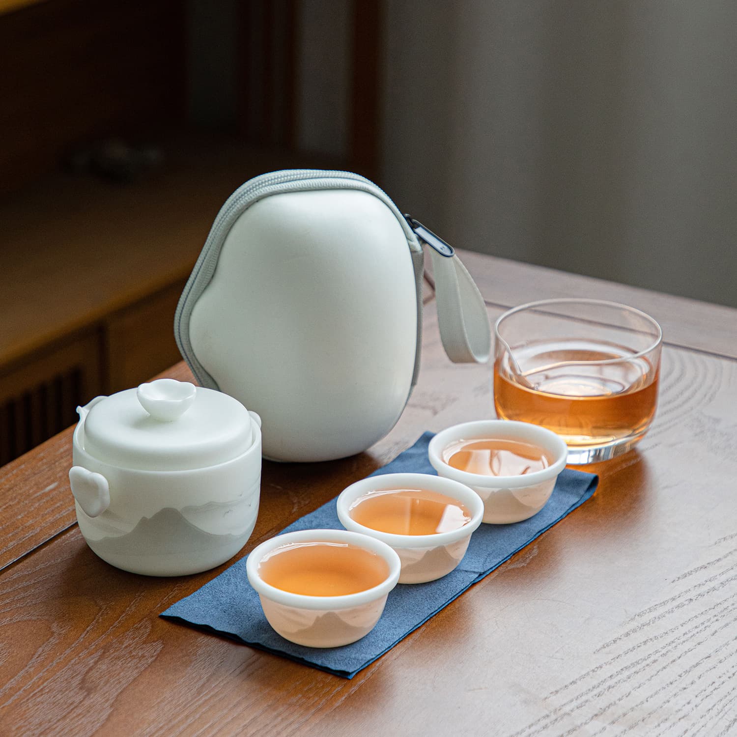 Puyu Ceramics Quick Cup Set (One Pot, Three Cups) - Unglazed Hand-painted Travel Kung Fu Tea Set - Outdoor Leisure & Home Use - Souvenir