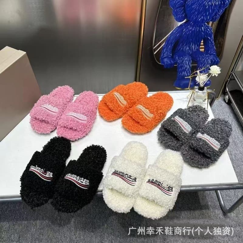 New Autumn/Winter Women's Parisian Furry Slippers with Embroidered Letter B, Lamb Fleece Cotton Slippers