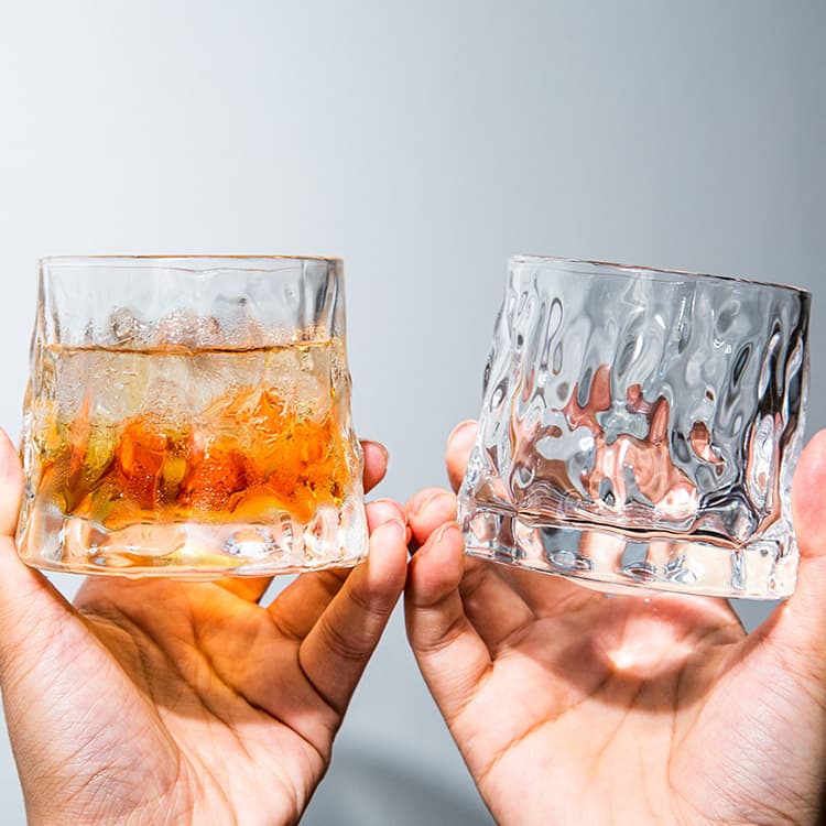 High-Gloss Spinning Glass Cup for Breakfast, Coffee, Tea, Whiskey, Beer, Small Gift Wholesale