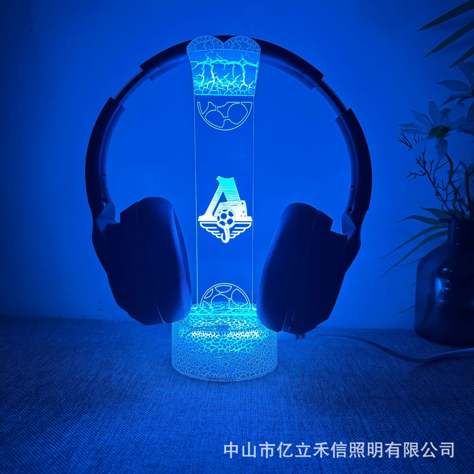 Cross-border Amazon popular 3D night light football headphone stand style series USB touch remote control gift innovation
