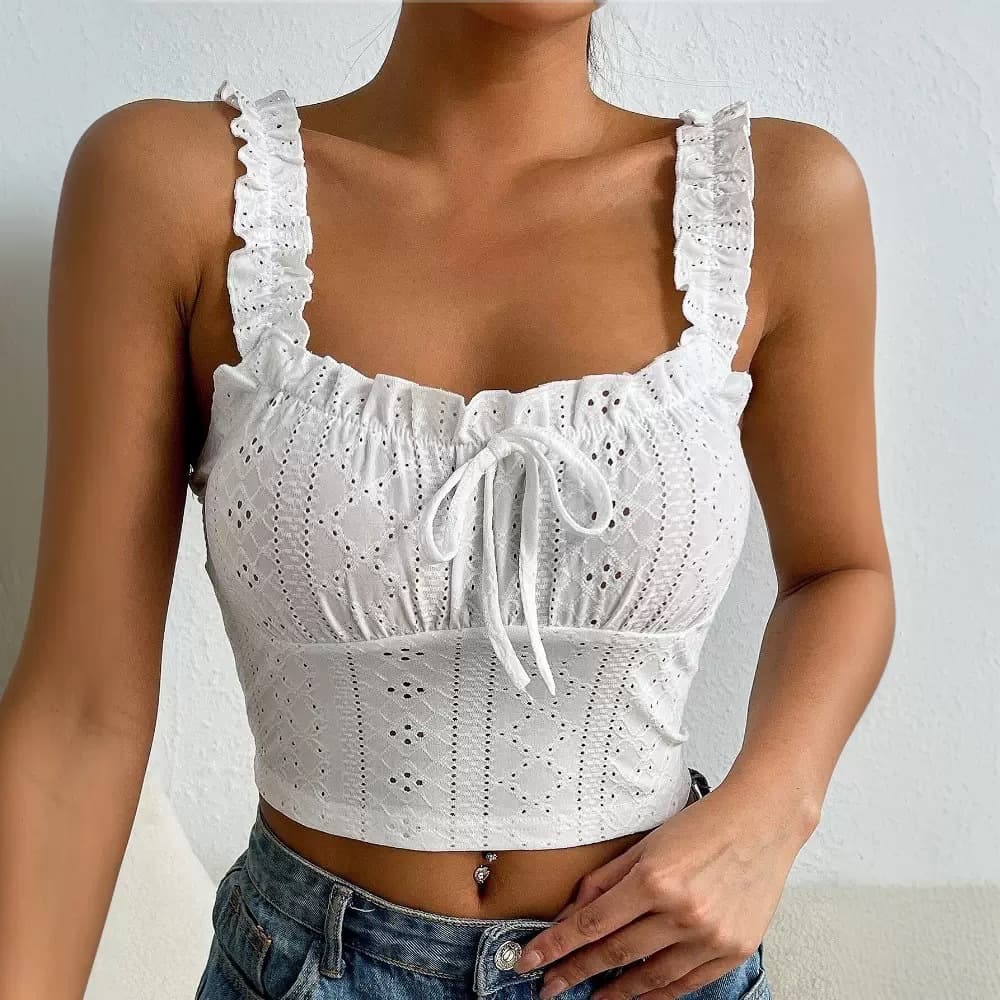 Cross-border independent station best-selling basic elegant lace camisole top, new spring/summer pure and figure-flattering style