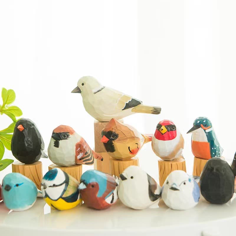 Hand Carved DIY Wooden Bird Figurine Office Desktop Decoration Small Animal Ornament Modern Simplicity Style Home Garden Decor