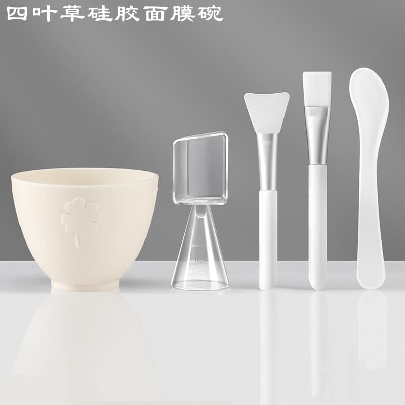 Silicone Face Mask Bowl Beauty Salon DIY Tool 5-Piece Set: Mixing Bowl, Makeup Brush, Mask Stick, Measuring Spoon, DIY Face Mask Bowl