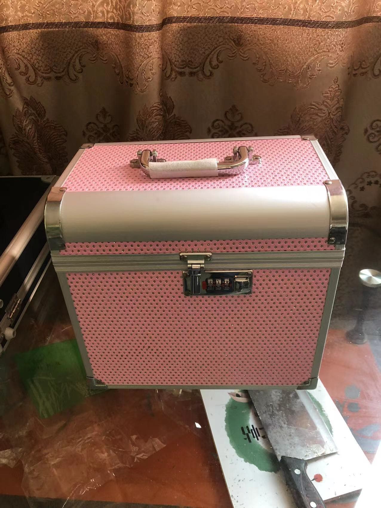 Professional Makeup Artist Aluminum Alloy Cosmetic Case, Large Portable Handheld Multi-Layer Nail Art Box