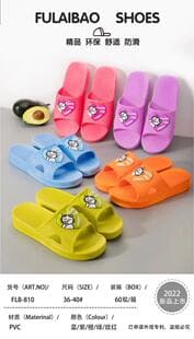 2022 Summer New Women's Mid-Heel Slippers, High-Quality PVC Wear-Resistant Women's Sandals, Thickened Mother's Sandals