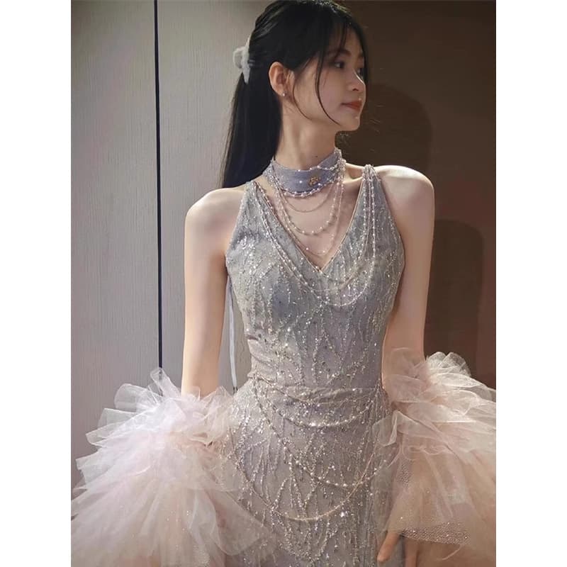 Banquet evening dress for women 2025 new style high-end halter neck host performance respectful dress skirt high-end light luxury trend